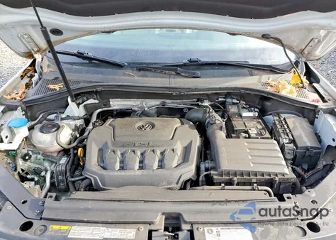 2018 Volkswagen Tiguan S z USA, uszkodzony, nr VIN 3VV0B7AX2JM104097